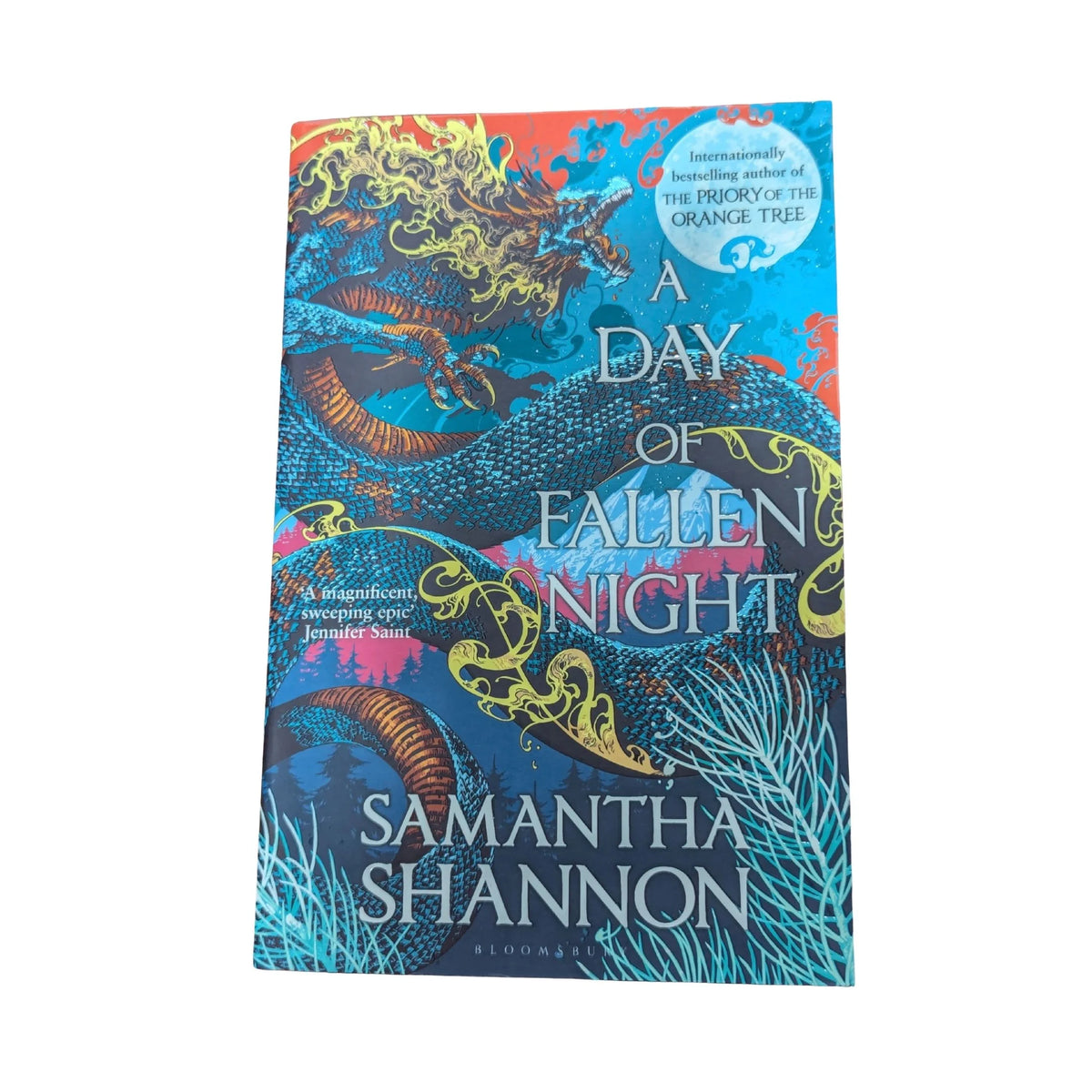 Front cover of A Day of Fallen Night by Samantha Shannon, an epic fantasy novel featuring dragons, ancient mythology and powerful women in The Roots of Chaos universe